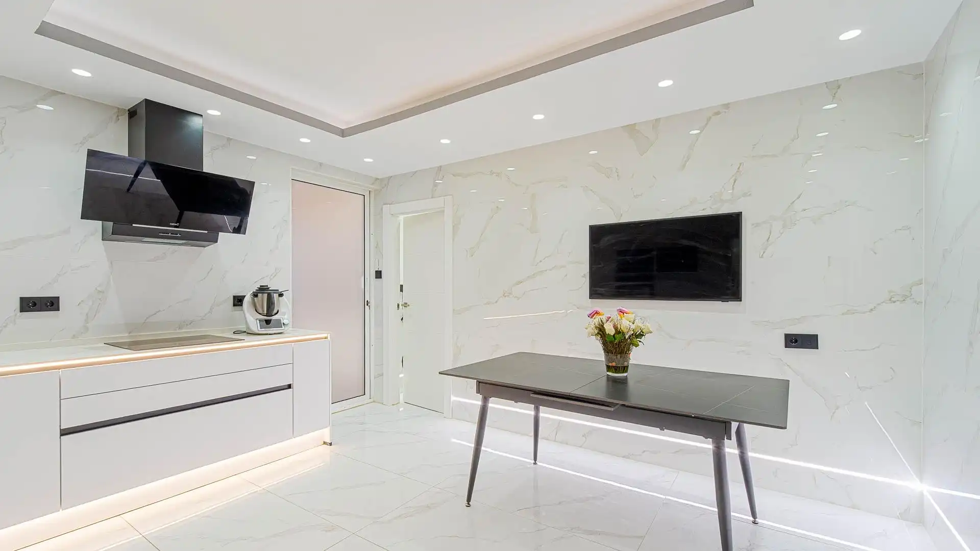 Kitchen of Apartments for sale in Torrevieja  with Furnished