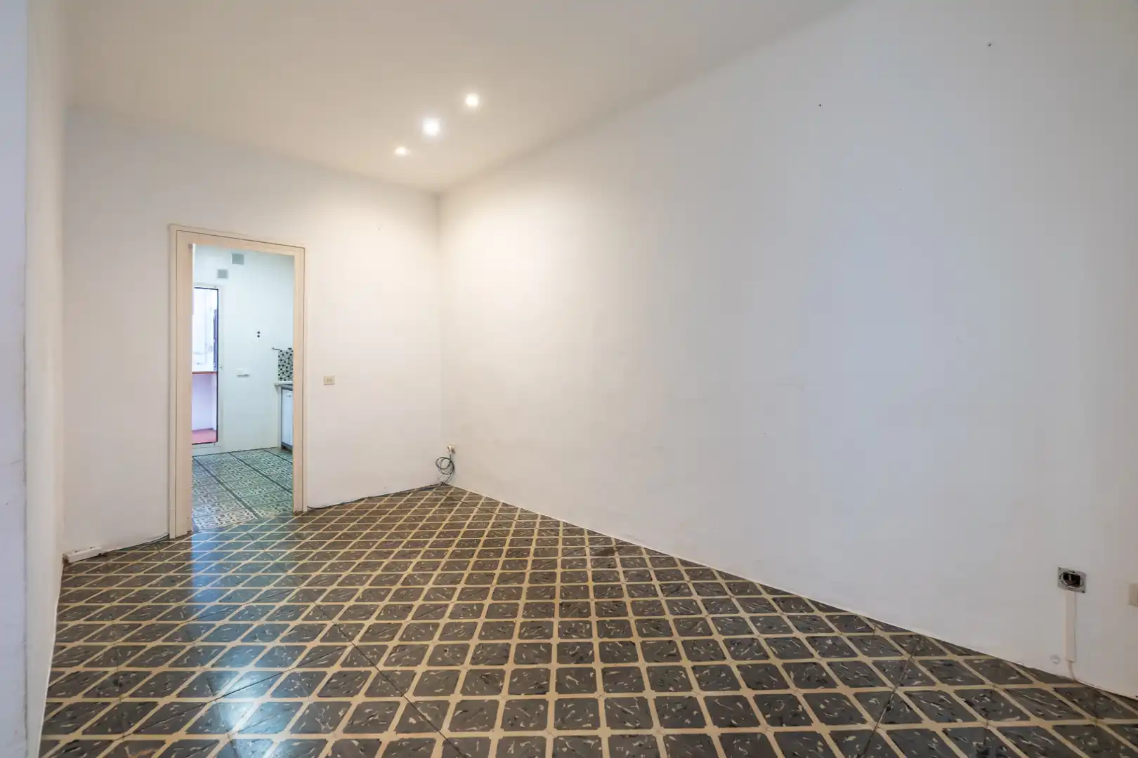 Piso en venta en Figueres con Balcón, Internet y Alarma