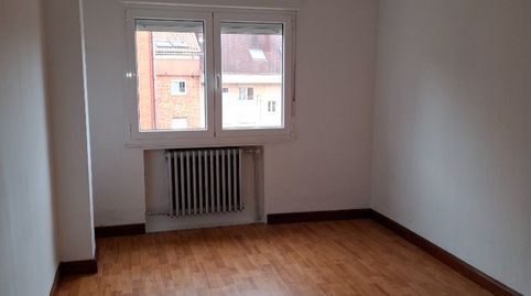 Foto 5 de Piso en venta en Calle de Daoíz y Velarde, 21, El Natahoyo, Gijón