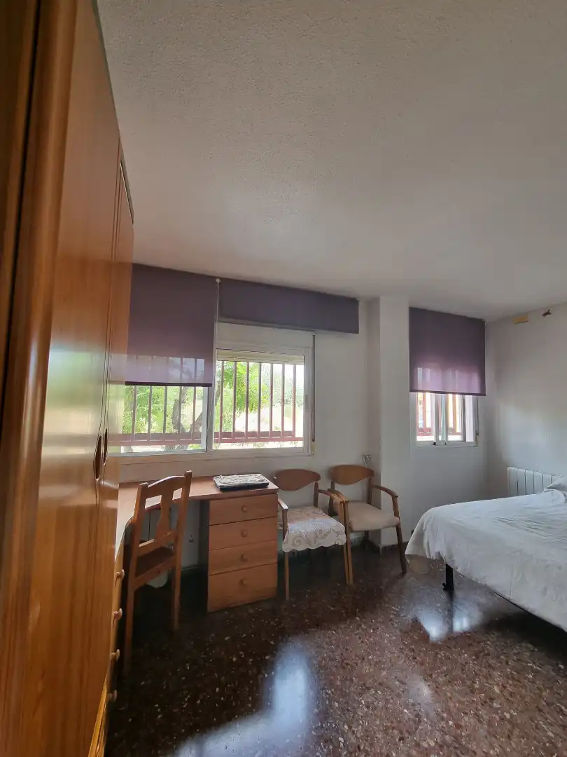 Habitación de Planta baja en venta en Manises con Trastero y Balcón