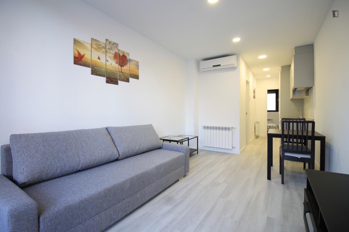 Apartment to rent in Almendrales