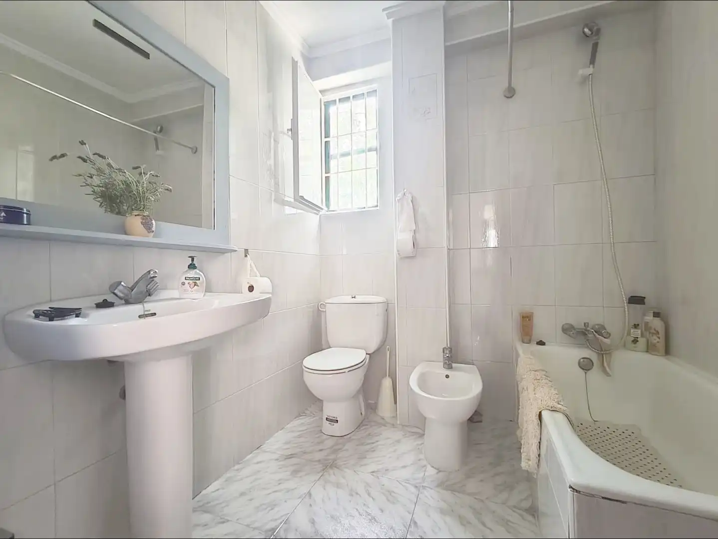 Bathroom of Houses for sale in Turís  with Private garden, Terrace and Storage room