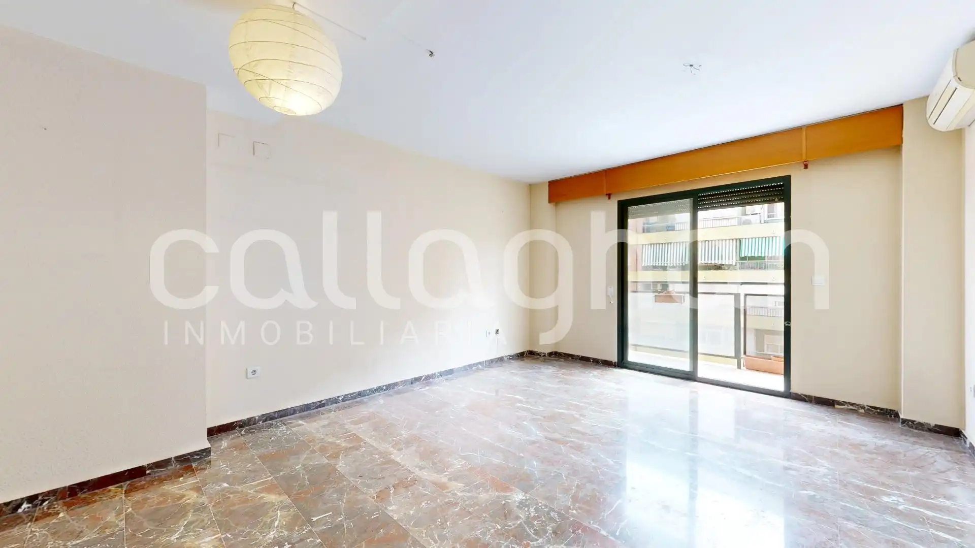 Sala de estar de Piso en venta en  Valencia Capital con Aire acondicionado, Calefacción y Terraza