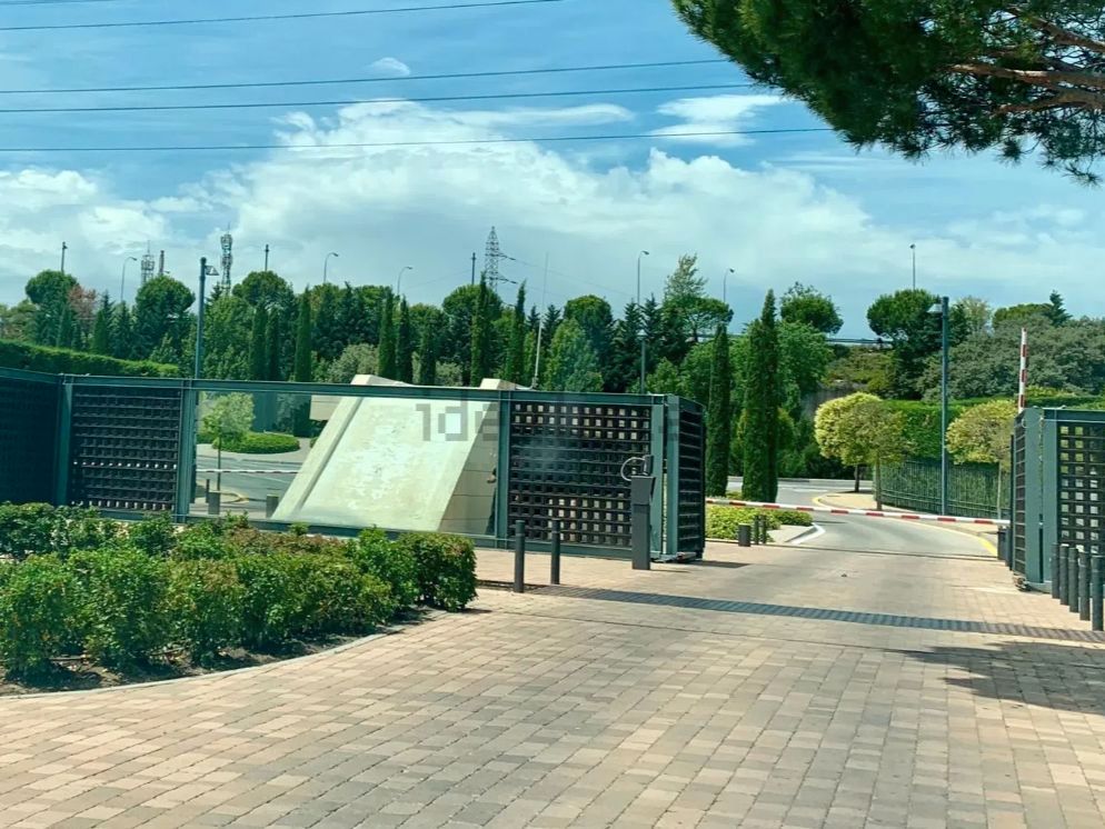 Vista exterior de Residencial en venda en Pozuelo de Alarcón