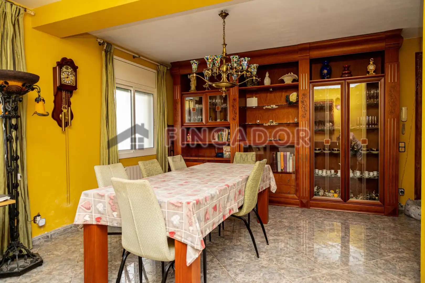 Detached homes for sale in Carrer de Gravina, Llefià