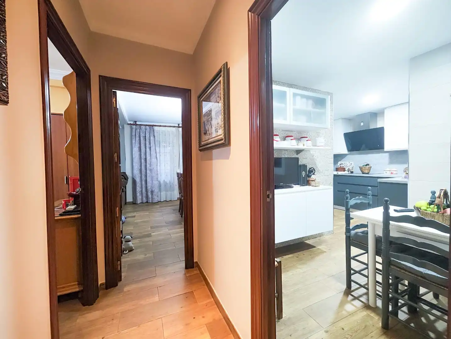 Wohnung zum Verkauf in Puertollano mit Klimaanlage, Parkett und Möbliert