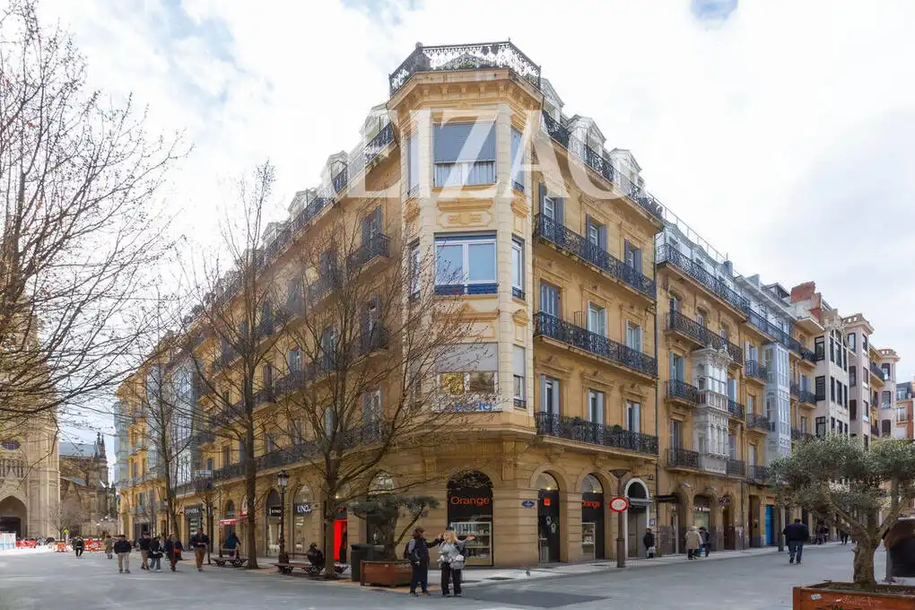 Piso con terraza en venta en Calle Arrasate, imagen 41