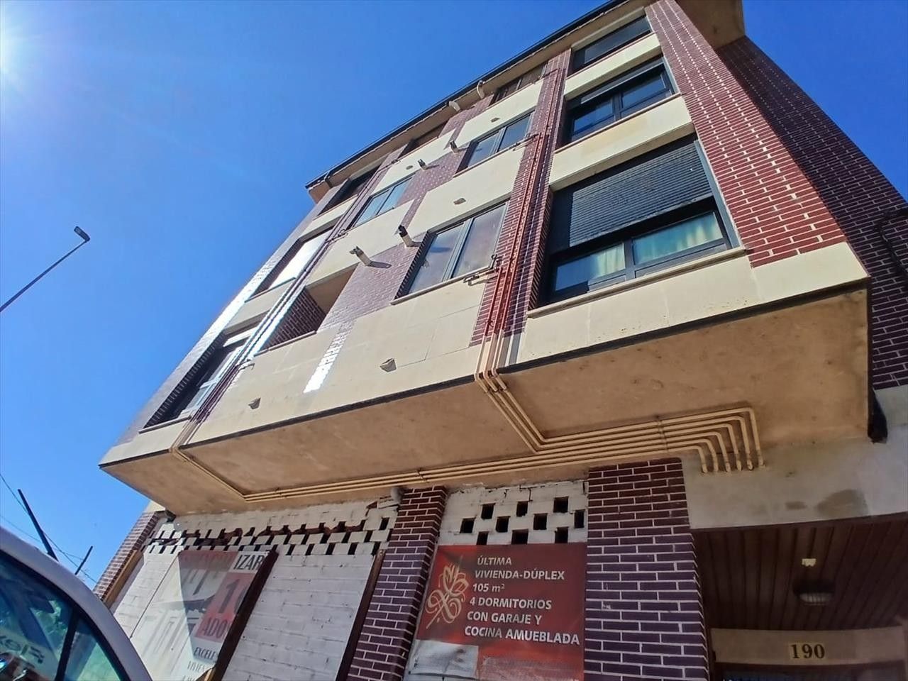 Exterior view of Flat for sale in León Capital   with Parquet flooring