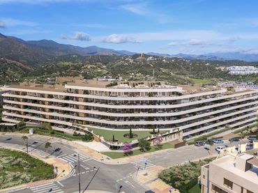 Piso con piscina en venta en Estepona - Estepona,Centro,Avenida Juan Carlos I