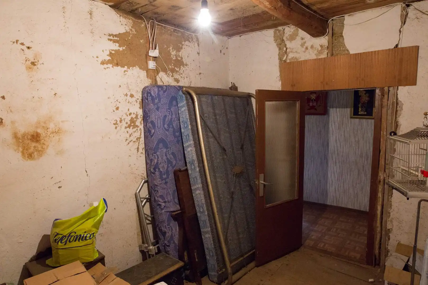 Houses for sale in Gordoncillo  with Heating, Private garden and Storage room