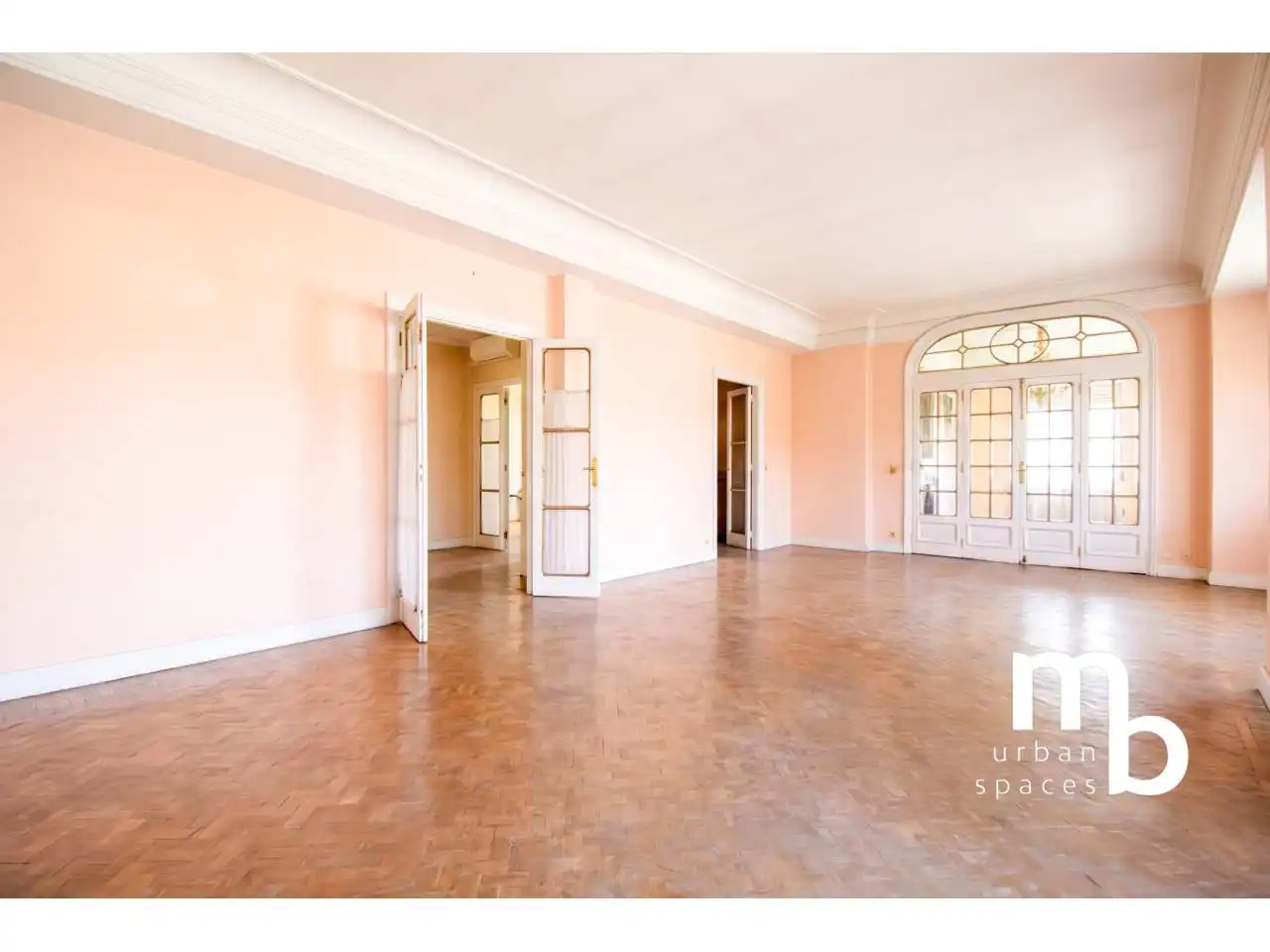Flat with lift for sale in Calle General Pardiñas, imagen 2