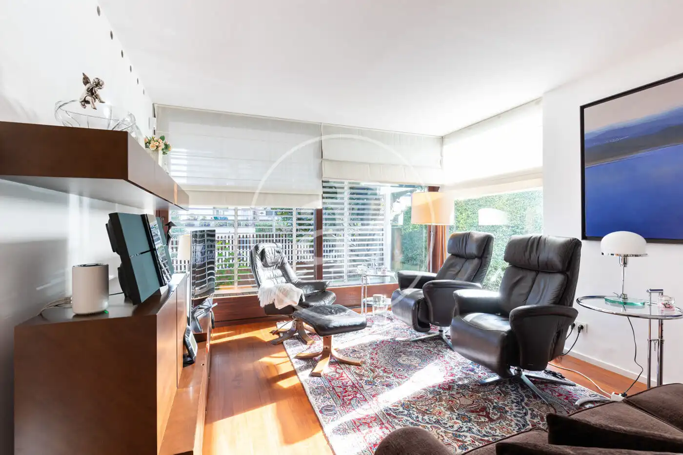 Living room of Houses for sale in Sant Cugat del Vallès  with Air Conditioner, Heating and Private garden