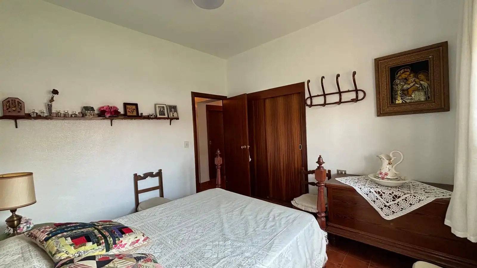 Dormitori de Casa o xalet en venda en Cartagena amb Jardí privat