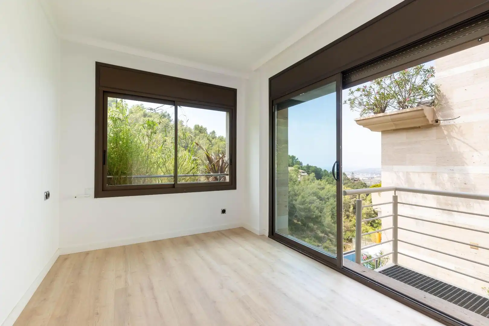 Balcony of Houses for sale in Sitges  with Air Conditioner, Heating and Parquet flooring