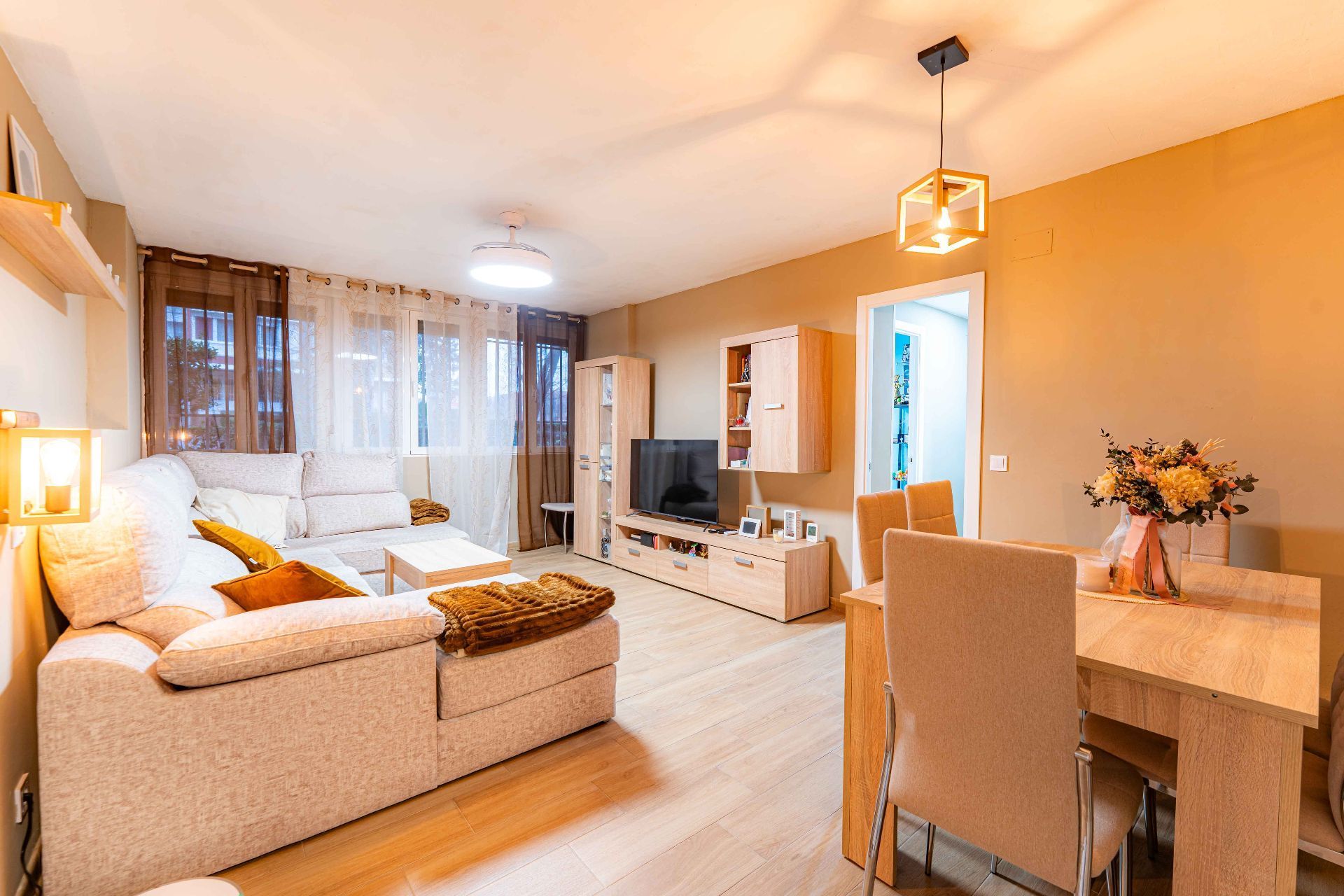 Sala d'estar de Pis en venda en Fuenlabrada amb Calefacció