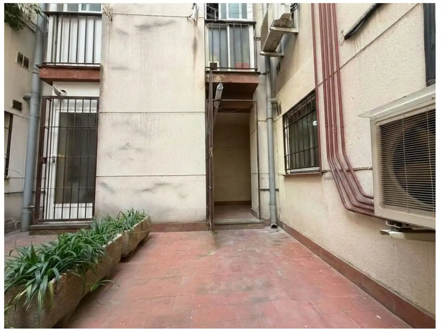 Außenansicht von Wohnung zum Verkauf in Madrid mit Klimaanlage, Heizung und Parkett