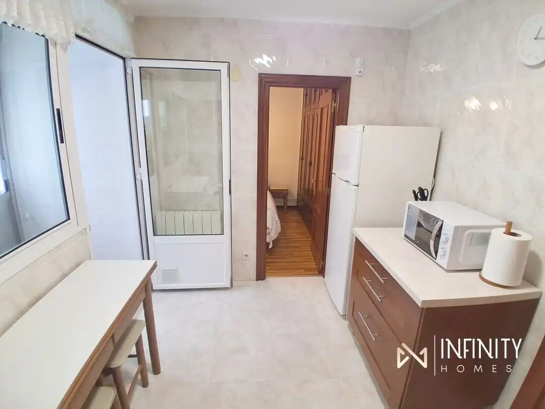 Cocina de Piso de alquiler en Bilbao  con Calefacción
