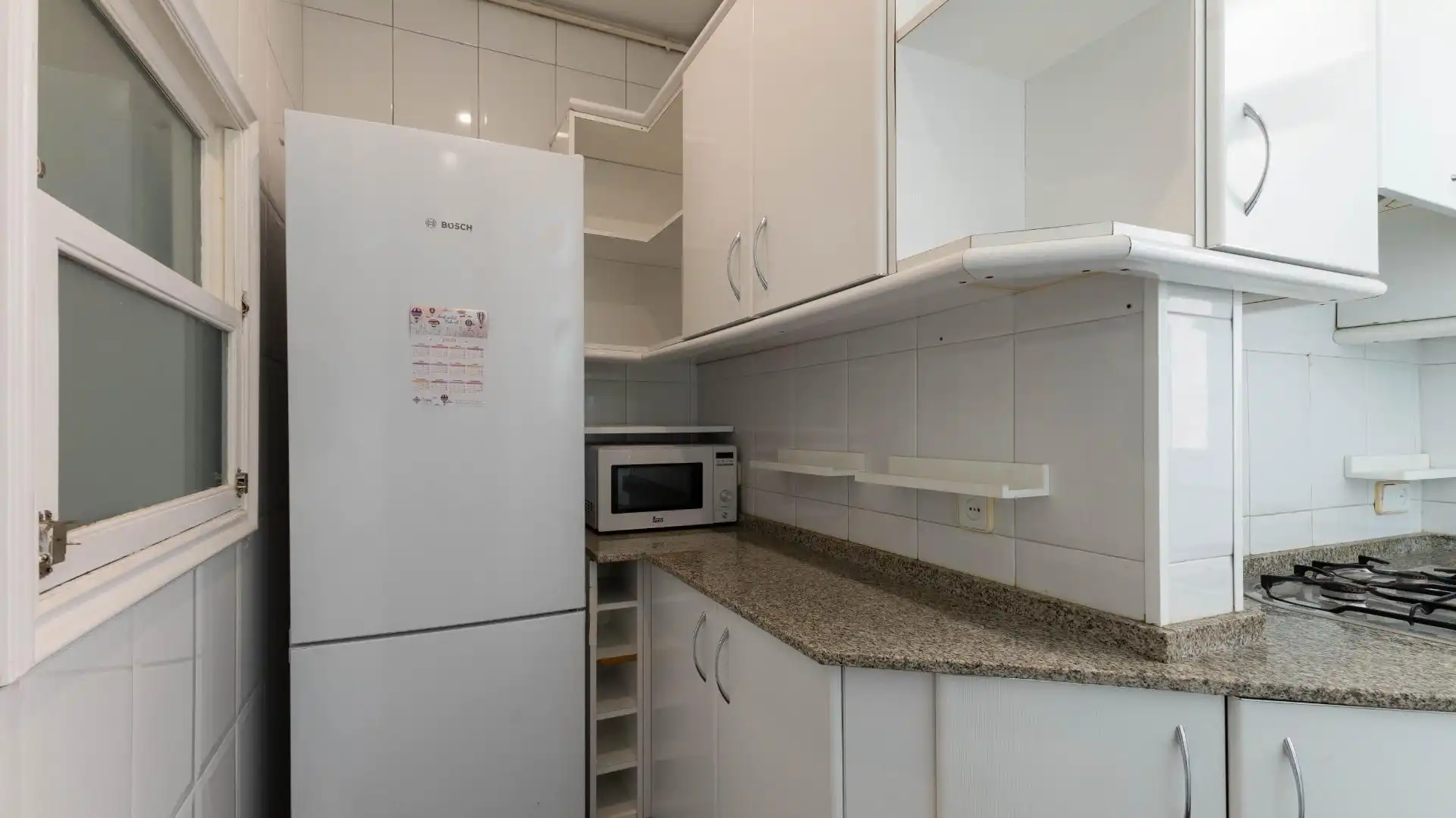 Küche von Wohnung zum Verkauf in Barcelona mit Klimaanlage, Heizung und Parkett