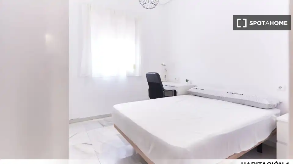 Room in Tiro de Línea