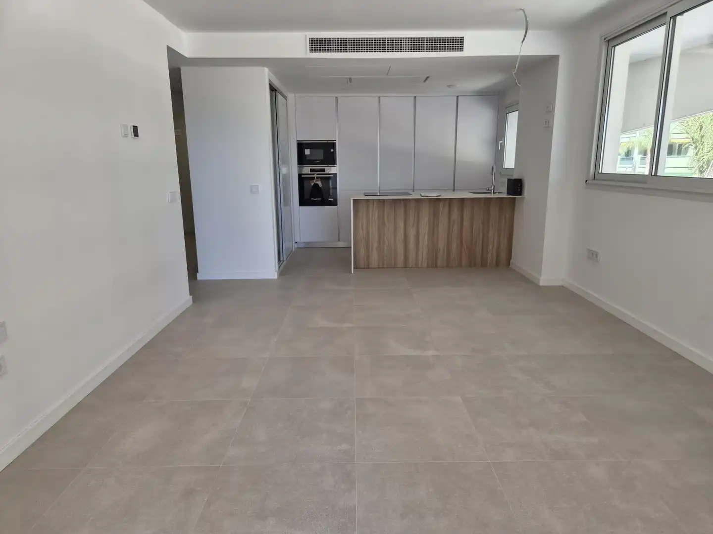Piso de obra nueva con piscina en venta en Calle Colón 6, imagen 7