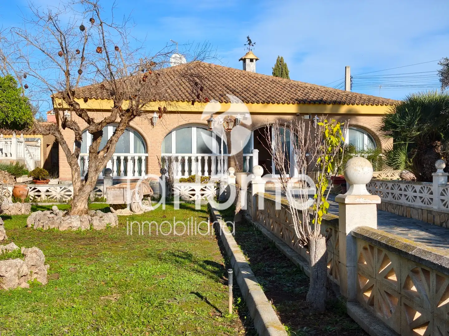 Vista exterior de Casa o chalet en venta en Llíria con Aire acondicionado, Jardín privado y Terraza