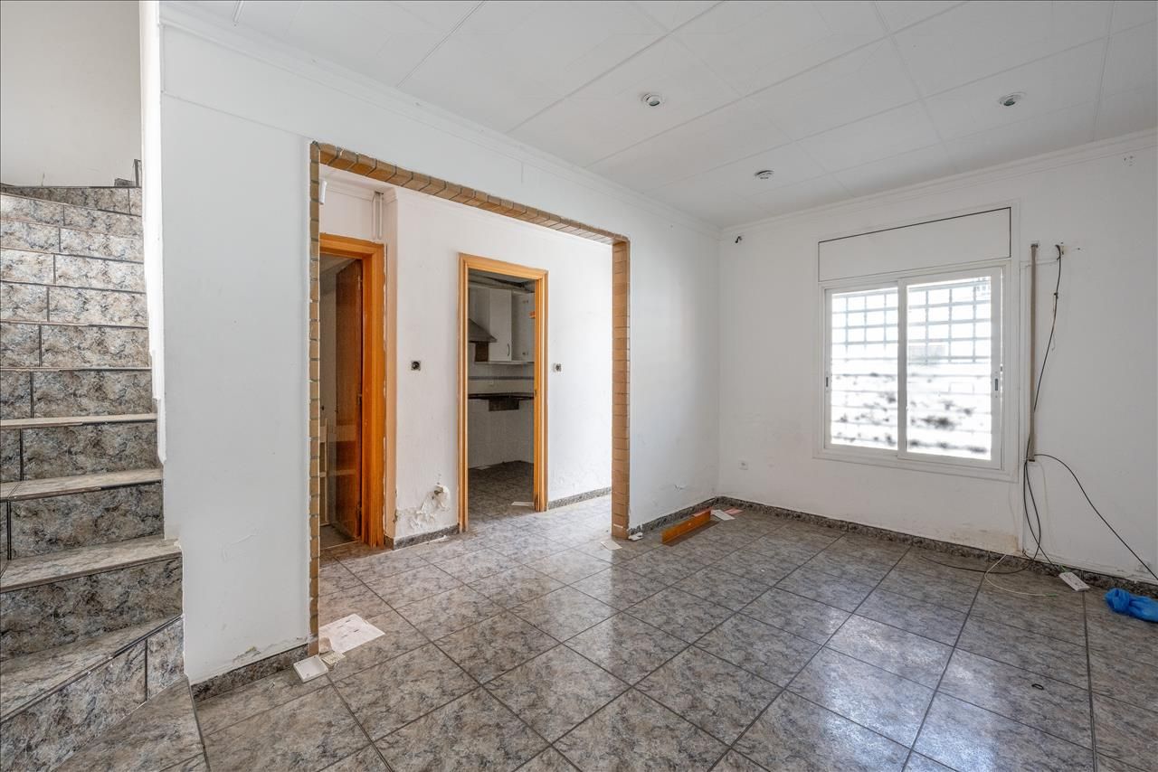 Single-family semi-detached for sale in Sabadell