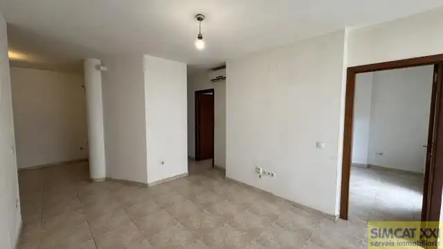 Piso en venta en Figueres con Aire acondicionado, Calefacción y Trastero