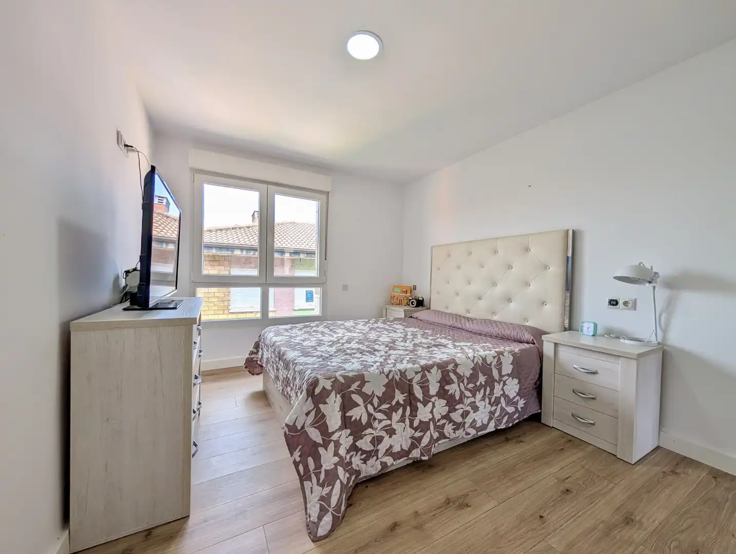 Habitación de Piso en venta en Gijón  con Trastero