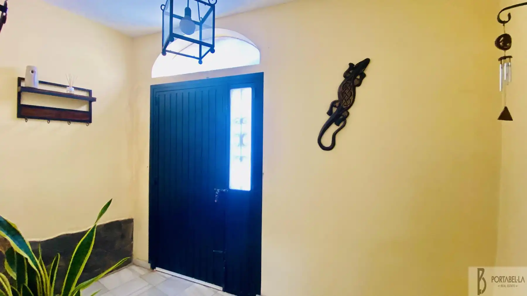 Casa adosada en venda en El Puerto de Santa María amb Aire condicionat, Terrassa i Traster