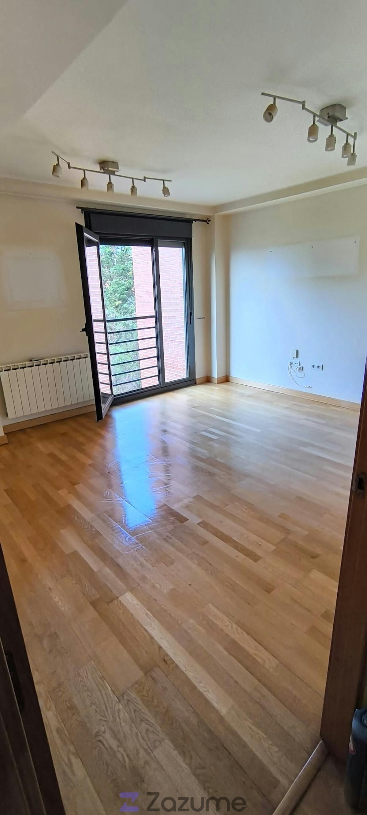 Bedroom of Flat for rent in Oviedo   with Heating, Storage room and Oven