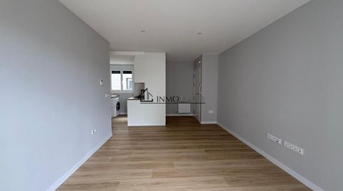 Foto 4 de Piso de alquiler en Zona de Plaza de Barcelos, Pontevedra Capital