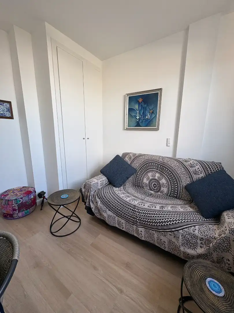 Sala d'estar de Casa adosada en venda en Alcantarilla amb Aire condicionat, Terrassa i Traster