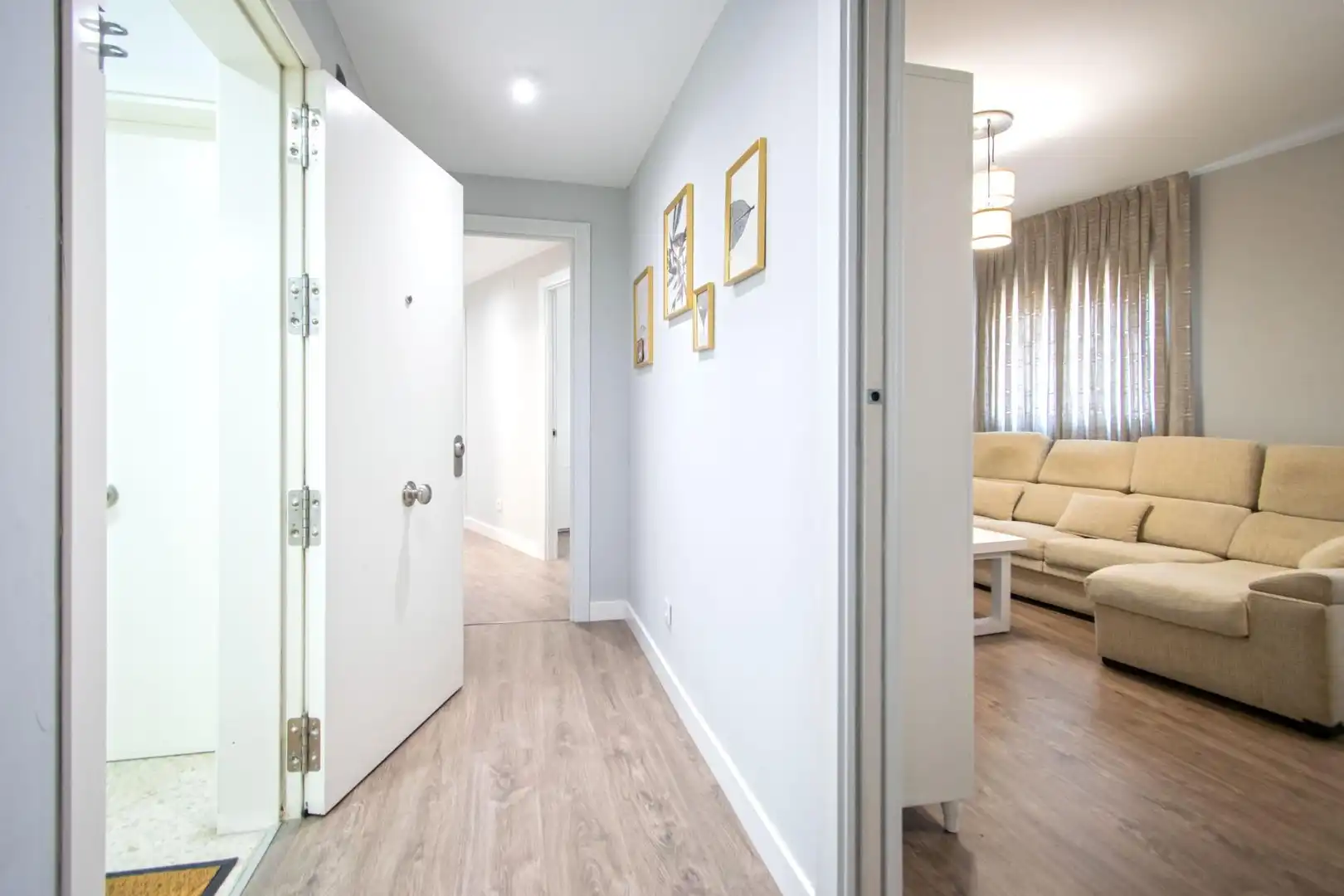 Flat for sale in Este - Alcosa- Torreblanca