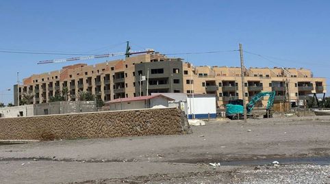 Exclusivo apartamento en primera línea de playa en Balerma