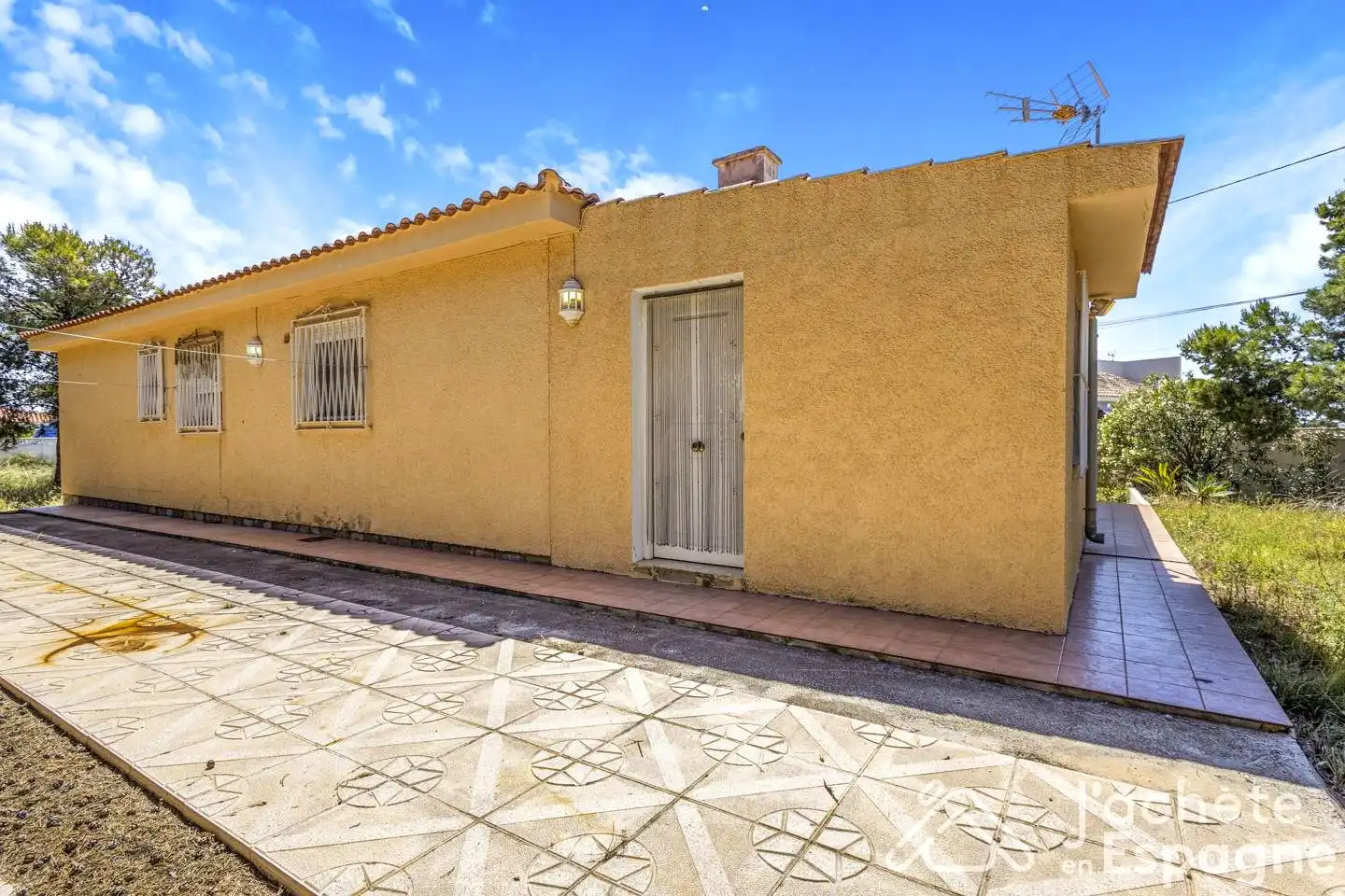 Vista exterior de Casa o chalet en venta en Mutxamel con Jardín privado y Terraza