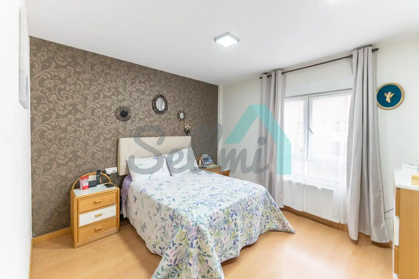 Schlafzimmer von Erdgeschoss zum Verkauf in Aller mit Heizung