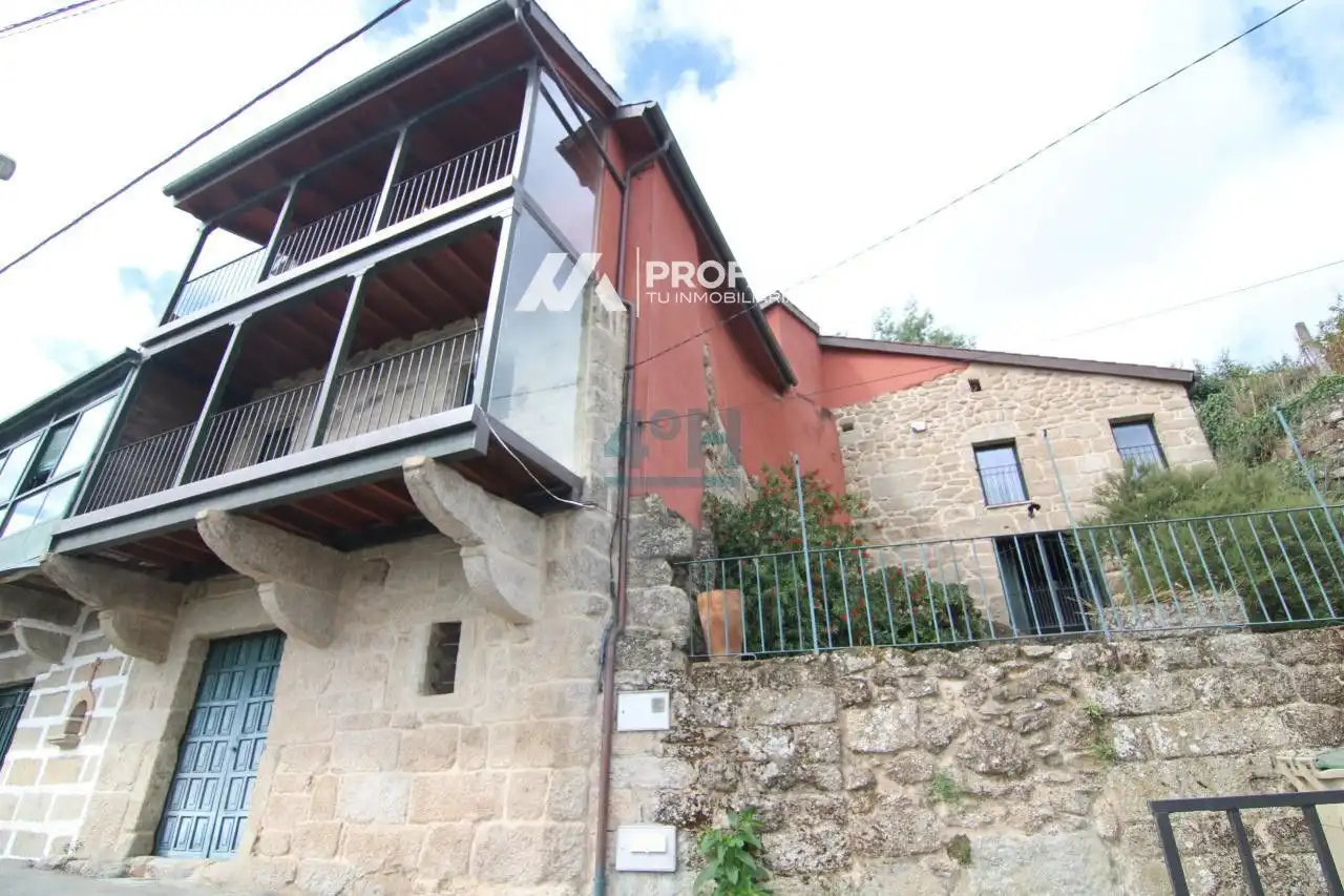 House for sale in travesía porriñeira
