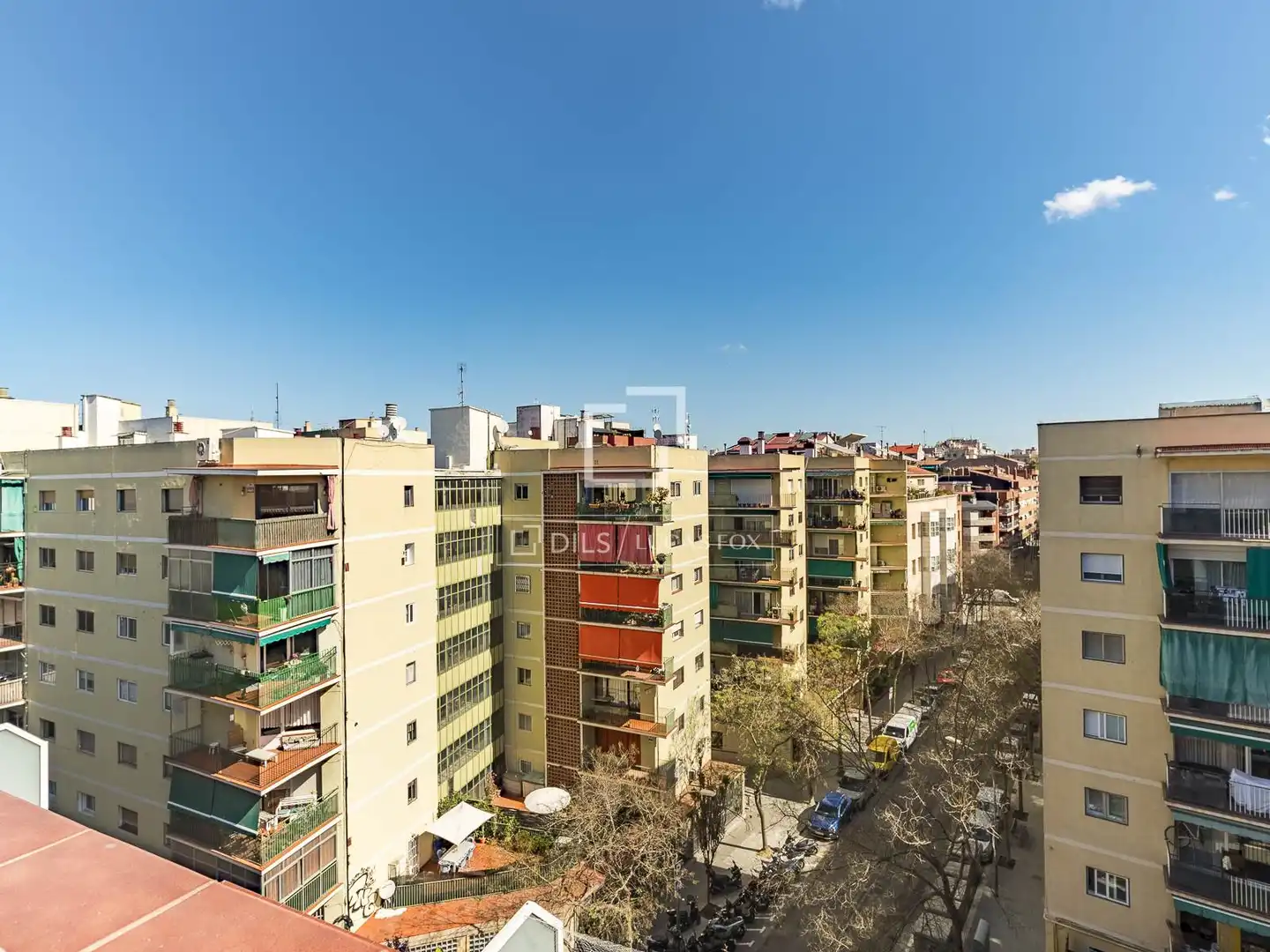 Vista exterior de Àtic en venda en Barcelona amb Aire condicionat, Calefacció i Terrassa