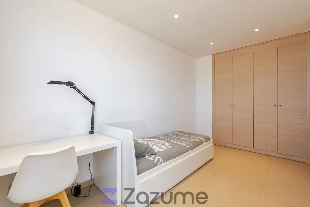 Bedroom of Flat for rent in Madrid  with Air Conditioner, Heating and Private garden