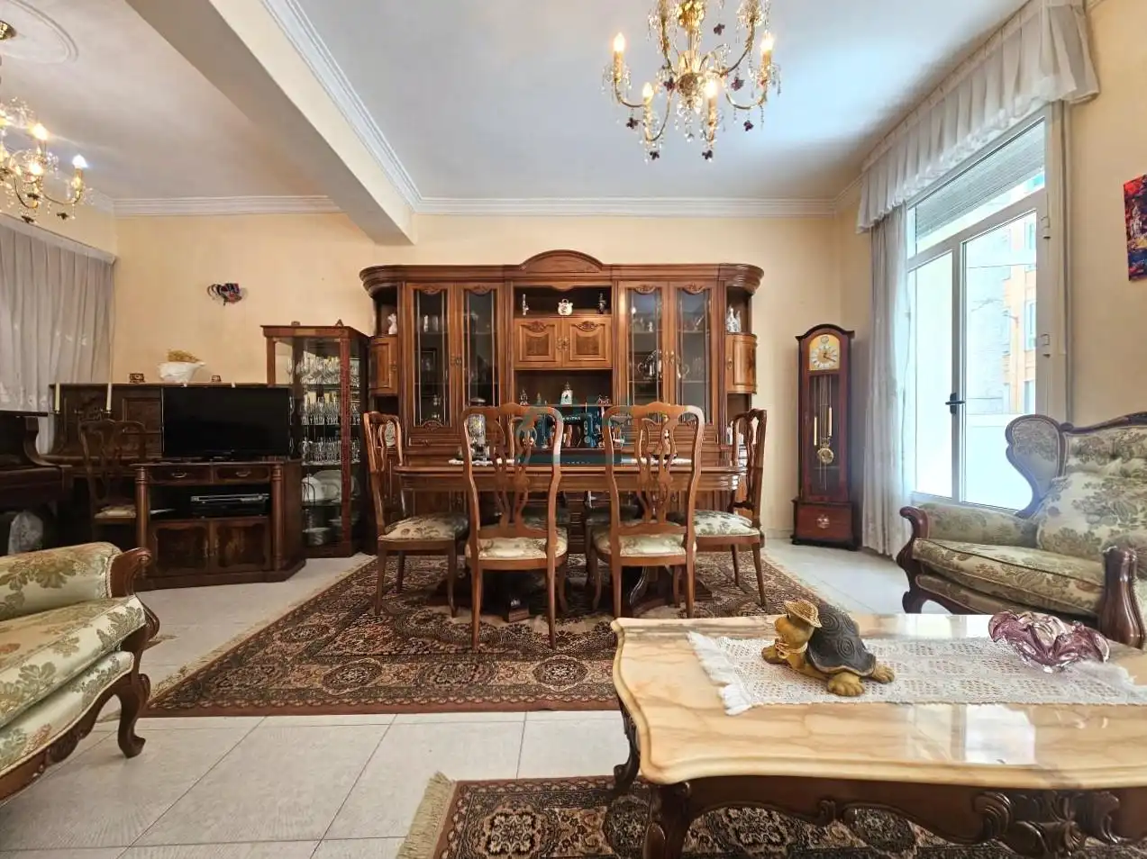 Comedor de Piso en venta en Ourense Capital  con Calefacción, Parquet y Trastero