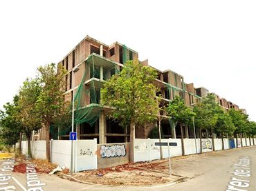 Wohngebäude zum Verkauf in Carrer de l'Abadessa Emma 63