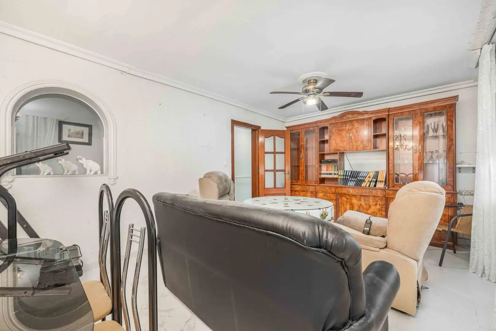 Living room of Flat for sale in Sevilla  with Air Conditioner