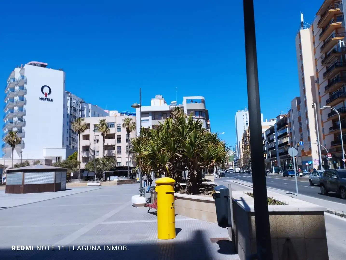 Vista exterior de Piso en venta en Cádiz con Terraza