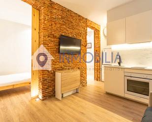 Bedroom of Flat for sale in  Madrid Capital  with Heating and Parquet flooring