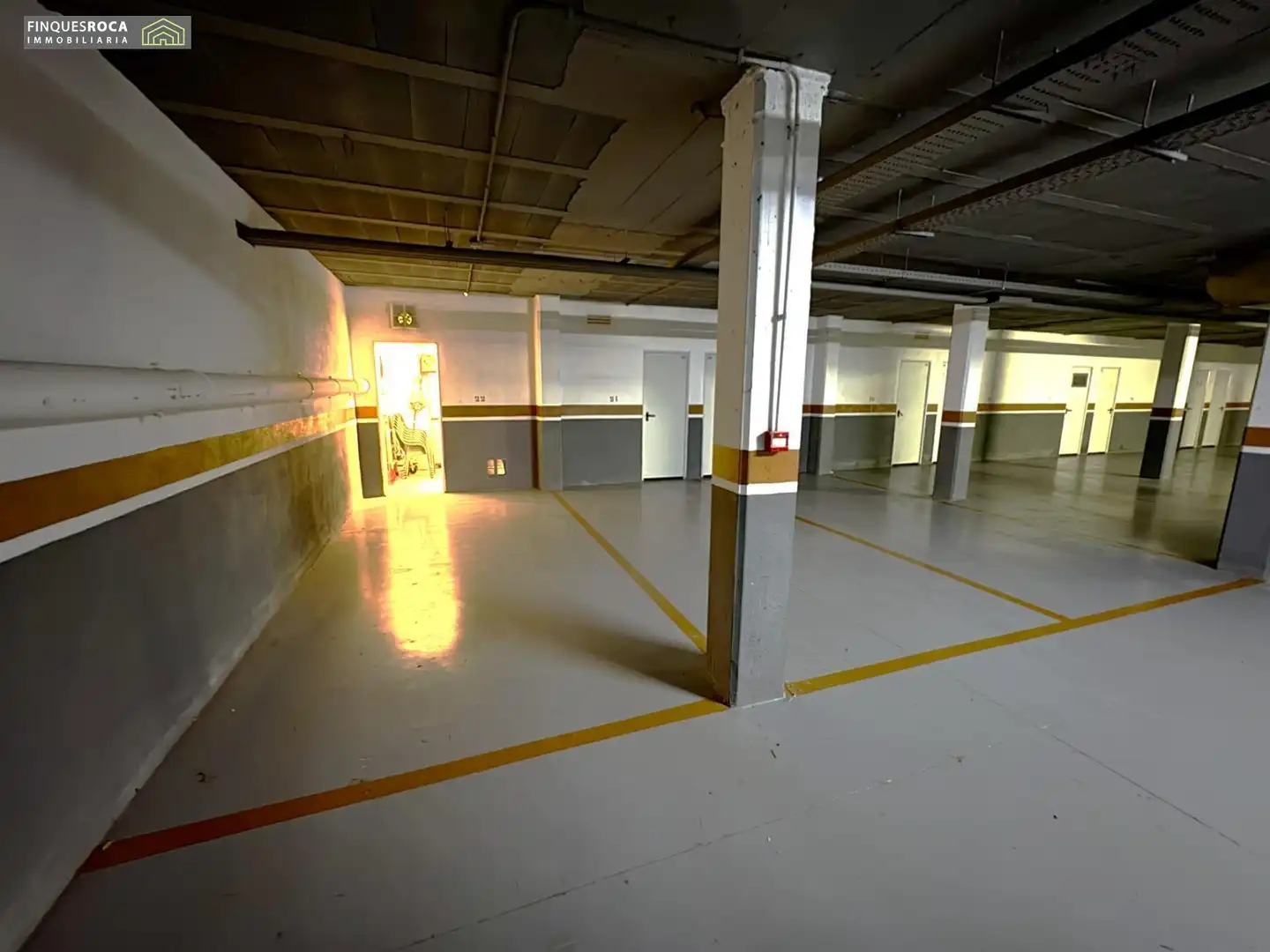 Aparcament de Apartament en venda en La Ràpita amb Aire condicionat, Calefacció i Jardí privat