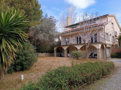 Vista exterior de Casa o xalet en venda en Sant Just Desvern amb Aire condicionat, Terrassa i Balcó