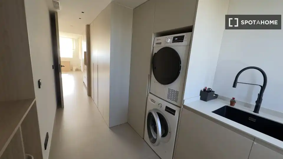 Küche von Wohnungen zur untervermieten in Alicante / Alacant mit Klimaanlage, Terrasse und Möbliert