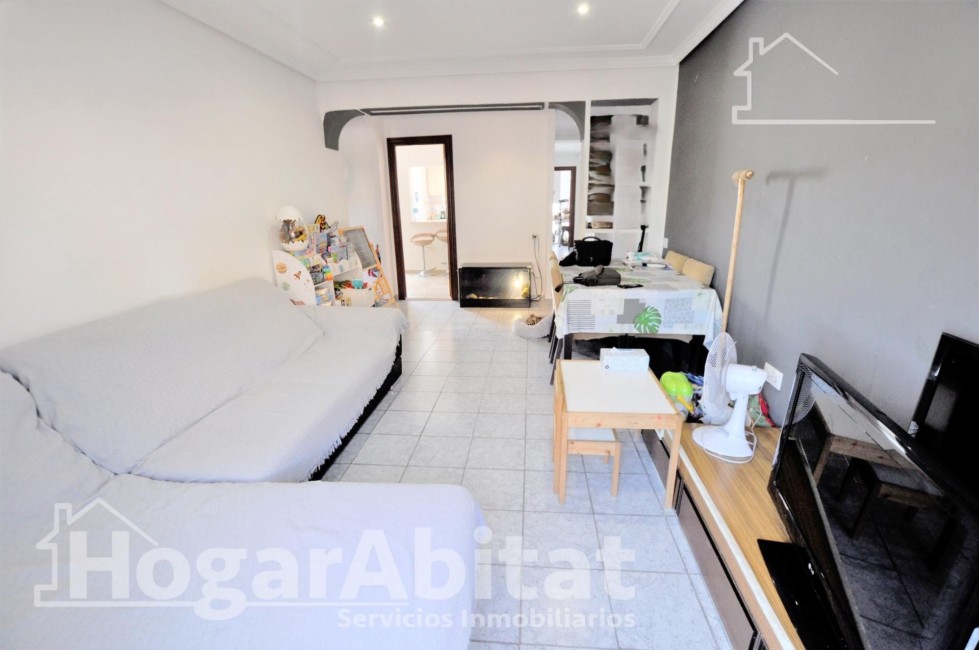 Bedroom of Flat for sale in Moncada  with Air Conditioner and Balcony