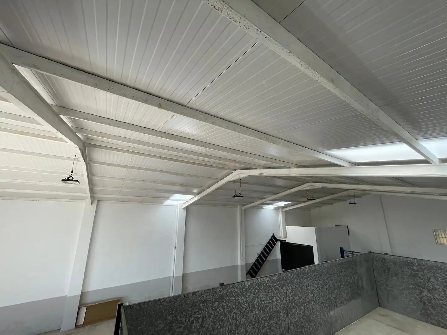 Fabrikhallen zur Miete in Casar de Cáceres