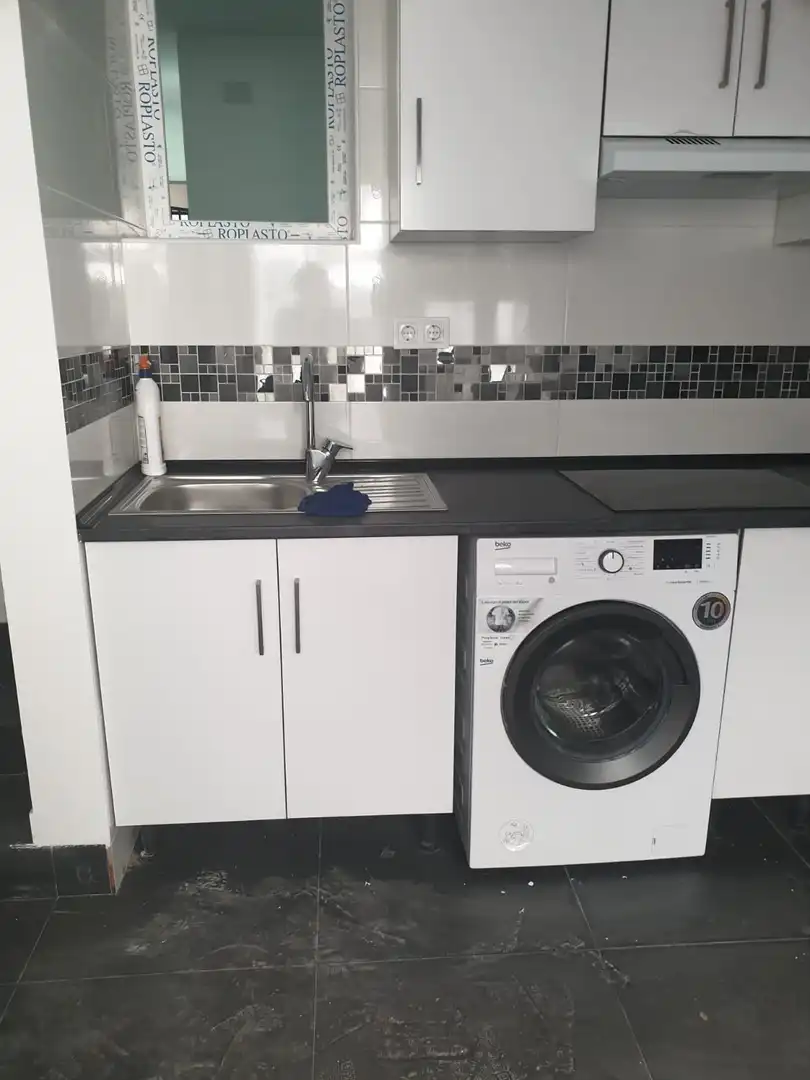 Kitchen of Flat for rent in Parla  with Washing machine